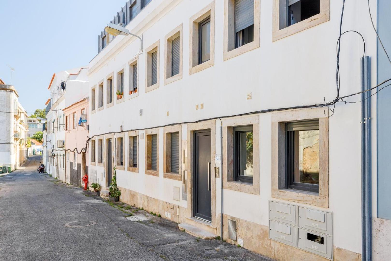 Guestready - Minimalist Studio In Downtown Lisbon Apartment Exterior photo